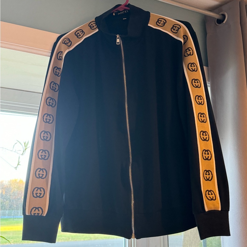 Gucci printed bomber jacket